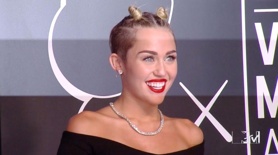 Vom Kinderstar zum Popsternchen: 7 ungewöhnliche Fakten über Miley Cyrus