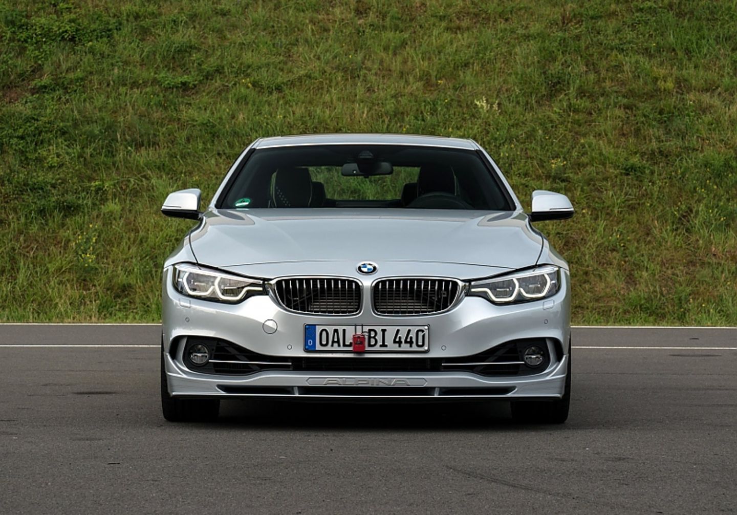 BMW Alpina B4 S Coupé - der Reisekomfort des Coupés ist beeindruckend