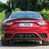 Der Heckspoiler sorgt für Abtrieb