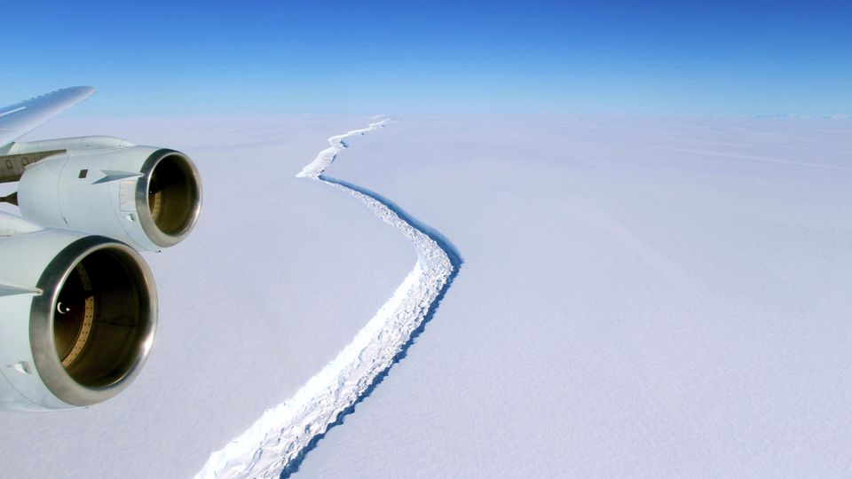 Gigantischer Eisberg von Antarktis gelöst - Anstieg des Meeresspiegels droht