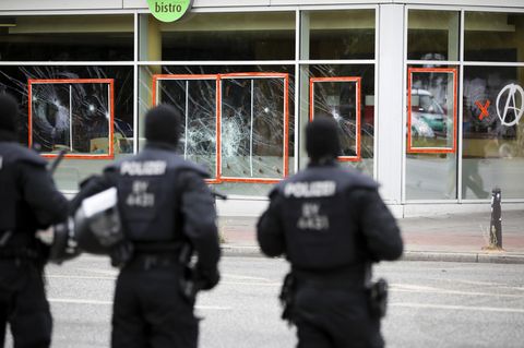 Die Polizei hatte rund um den G20-Gipfel viel zu tun - auch jede Menge Falschnachrichten musste sie dementieren