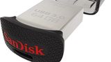 Die Spanier kauften in Scharen einen 64-Gigabyte-USB-Stick von SanDisk
