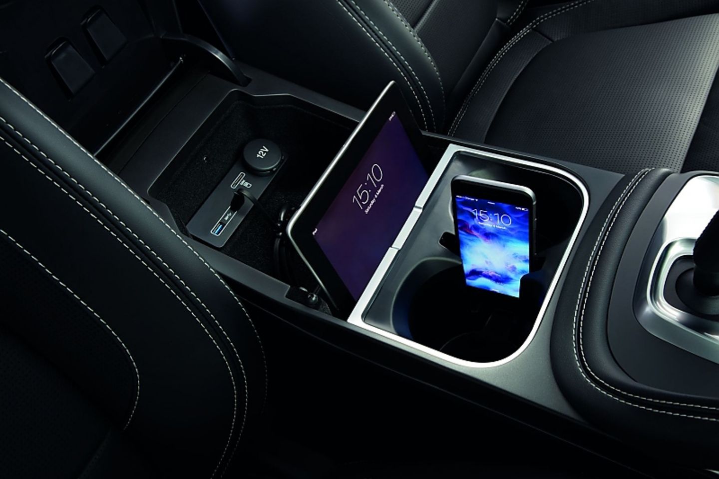 Auch an eine Handy-Halterung haben die Interieur-Designer gedacht