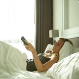 Selbst Fernbedienungen werden eingesteckt (9 Prozent)