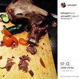 Kräftige Männer brauchen kräftiges Essen.