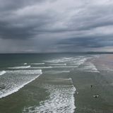 "Auf einem Reportage-Shooting für das 'Fit For Fun'-Magazin entstand dieses Bild von den Klippen Bundorans in Irland. Die Insel ist ein wahrer Traum für alle kälteunempfindlichen Wellenreiter."