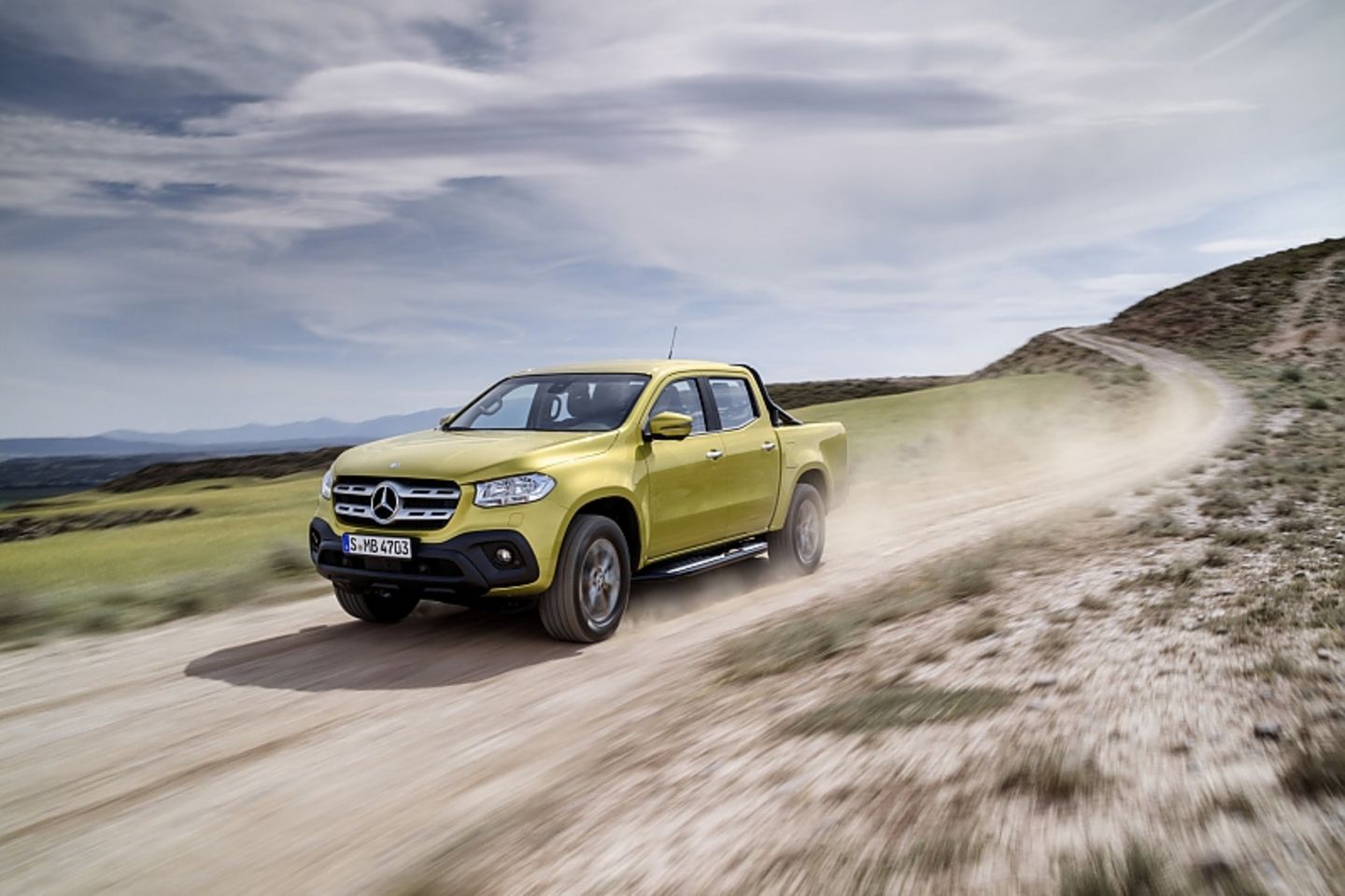 Mercedes X-Klasse 2018 - die beiden Vierzylinder-Diesel leisten 163 und 190 PS