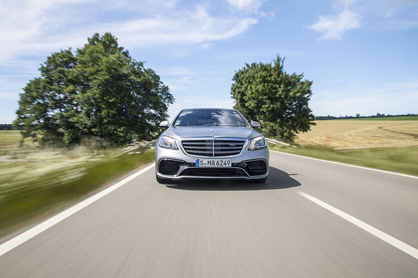 8,9 Liter soll das Topmodell, der Mercedes-AMG S 63 verbrauchen.