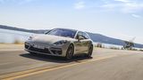 Porsche Panamera Sport Turismo Turbo - 304 km/h schnell