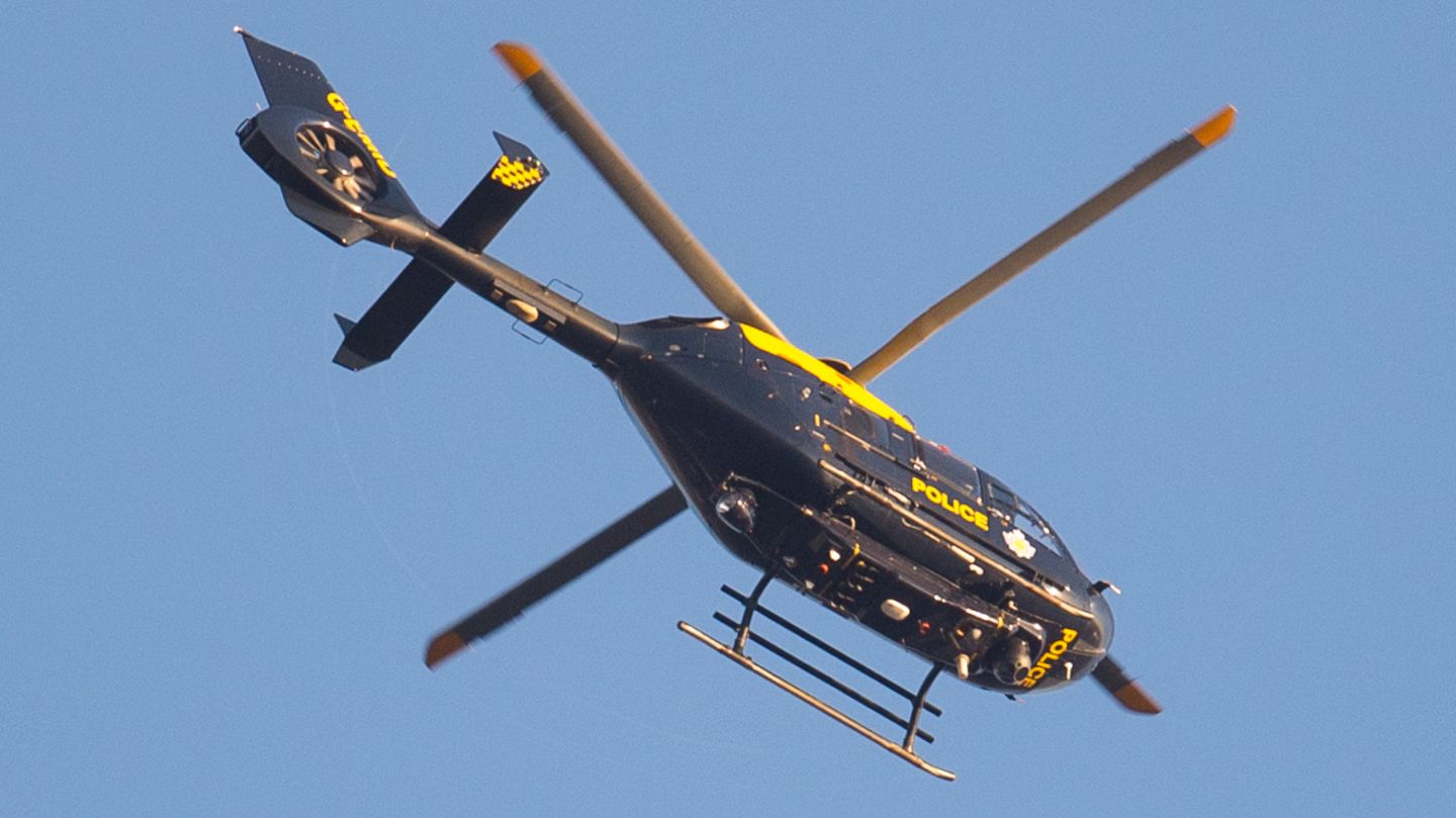 Großbritannien: Ein Hubschrauber der britischen Polizei