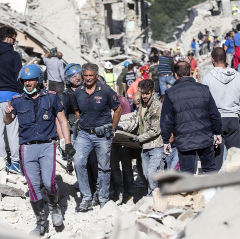 Tod und Trümmer in Amatrice: die Trauer der einen, das Geschäft der anderen