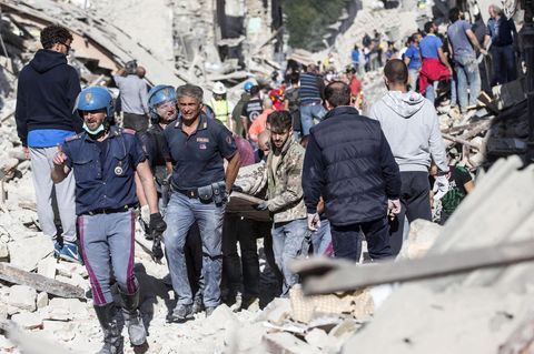 Tod und Trümmer in Amatrice: die Trauer der einen, das Geschäft der anderen