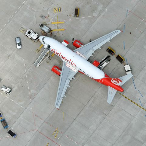 Steht am Boden und hebt nicht mehr ab: Der Flug AB6311 am 20. Juli von Hamburg nach München.