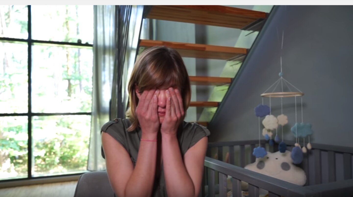 GZSZ-Star Isabell Horn weint vor laufender Kamera