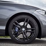 Das Performance beinhaltet viele M-Teile