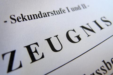 Zeugnis