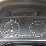 Übersichtliche digitale Rundinstrumente