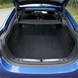 Die hohe Ladekante stört beim Beladen