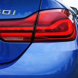 Die bekannte BMW-L-Rücklichtgraphik