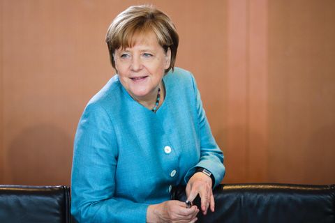 Wahltrend: Angela Merkel hat eine schwarz-gelbe Regierungsmehrheit in Aussicht