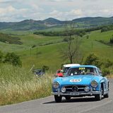 Adrian Gattiker und sein Mercedes 300 SL bayrisch-blau