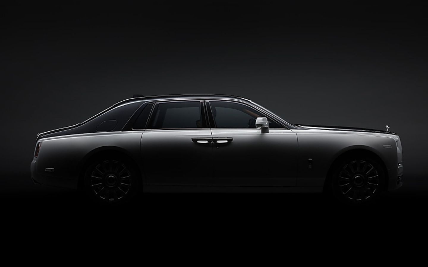 Rolls Royce Phantom VIII 2018