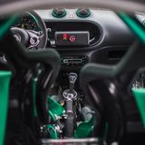 Das Cockpit des Smart Brabus Renn-Taxi
