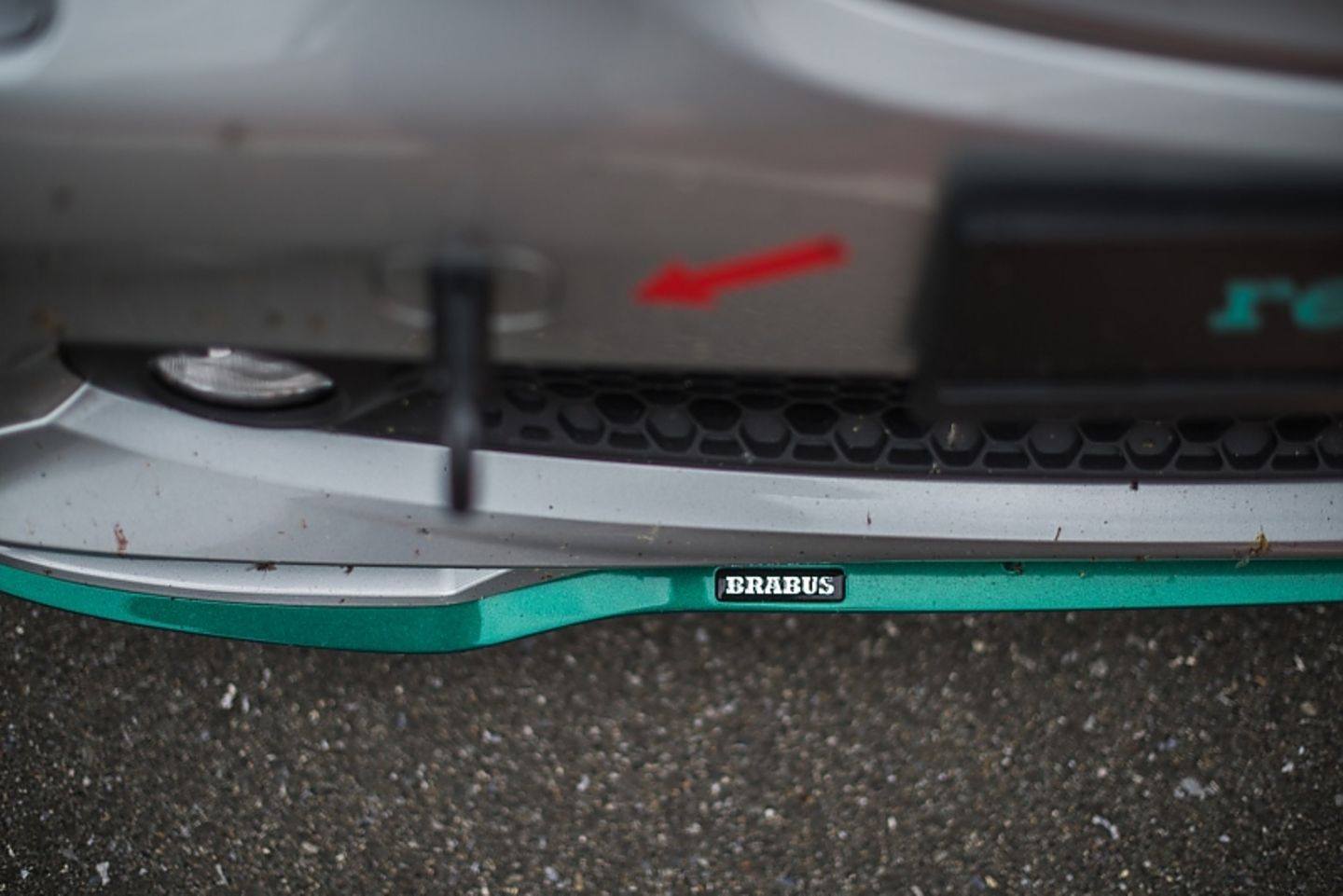 Überall findet man die Brabus-Zeichen