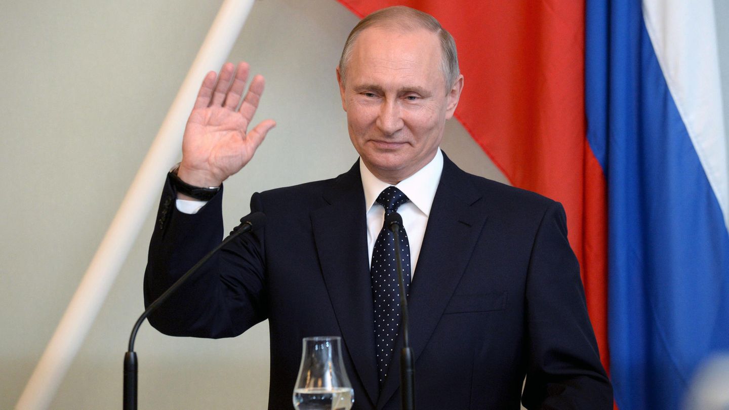 Wladimir Putin bei der Pressekonferenz in Finnland