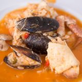 Portugal  Auch in Portugal empfindet man es schnell als Beleidigung, wenn Sie nach zusätzlichen Gewürzen wie Salz oder Pfeffer fragen. Essen Sie das Gericht immer so wie es Ihnen serviert wird. Ansonsten müssen Sie mit dem Zorn des Kochs rechnen.