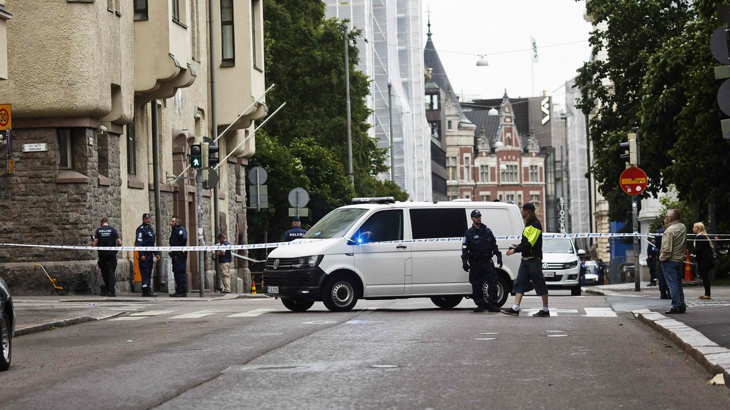 In Helsinki starb ein Mensch bei einem Autounfall