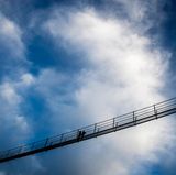 Wandern mit Adrenalin-Kick: "Dieser Nervenkitzel über dem Abgrund, das ist unbeschreiblich", sagt Daniel Luggen, Kurdirektor von Zermatt.