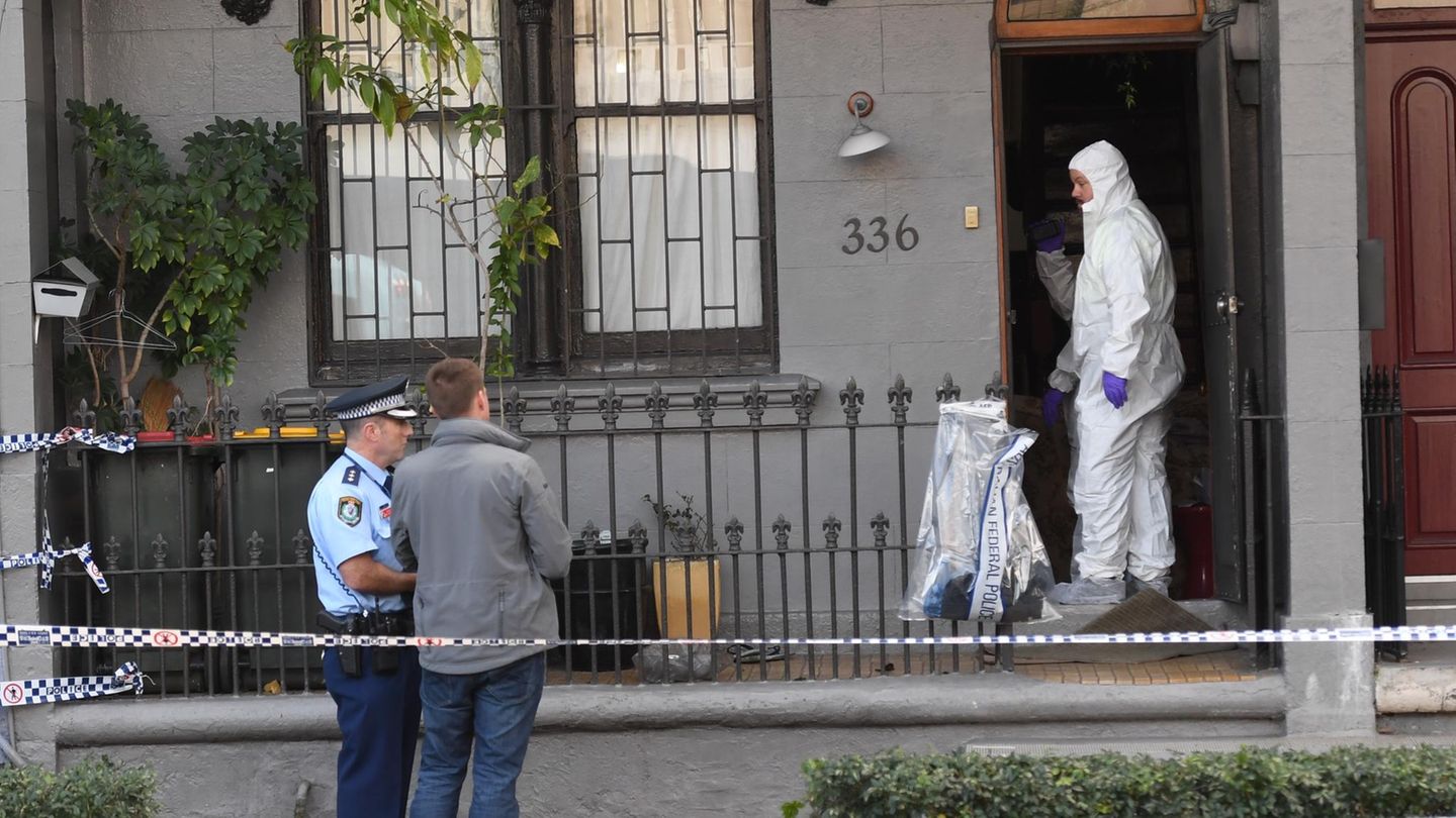 Anti-Terror-Einheit des Bundesstaates New South Wales durchsuchen am Samstagabend Wohnungen in Vororten von Sydney
