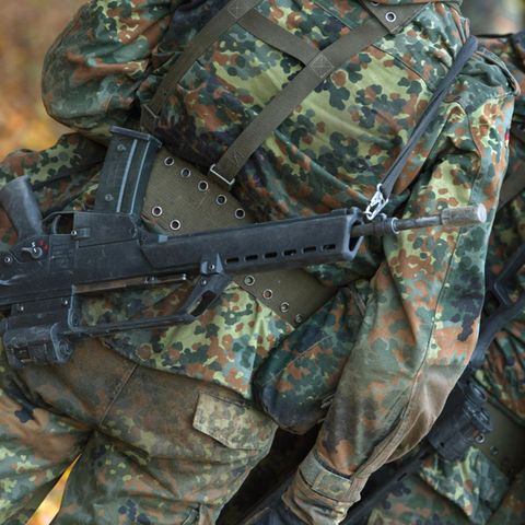 Bei einem Marsch von Bundeswehrsoldaten sind vier von ihnen zusammengebrochen, einer von ihnen starb (Symbolbild)