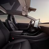 Die Version mit den leistungsstärkeren Akkus kostet 44.000 Dollar