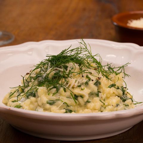 Italienische Küche: Sommerlich lecker: Limetten-Risotto mit Spinat und Mascarpone