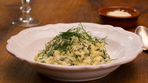 Einfach Essen: Die Genusskolumne: Es darf prickeln! Herzhaft-süßes Beerenrisotto mit Champagner