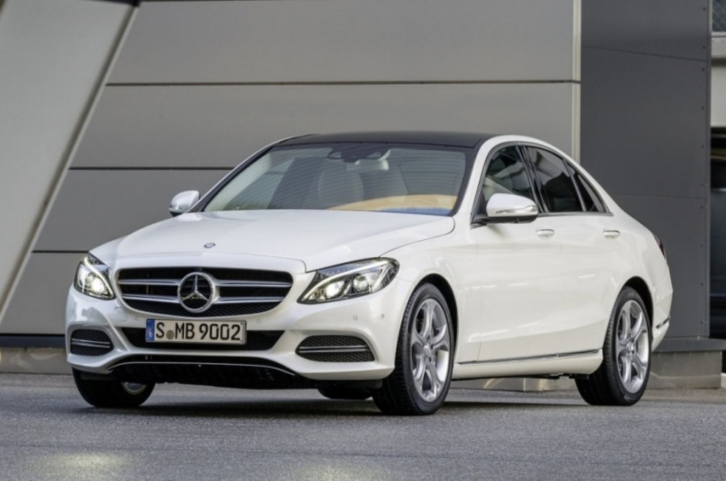 Auch Mercedes-Benz bessert rund drei Millionen Dieselmotoren mit der Kennung Kennung OM 642 (Sechszylinder) und OM 651 (Vierzyli