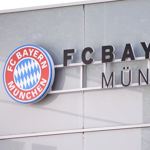 Nach langer Suche hat Fußball-Rekordmeister FC Bayern München einen neuen Sportdirektor gefunden (Symbolbild)