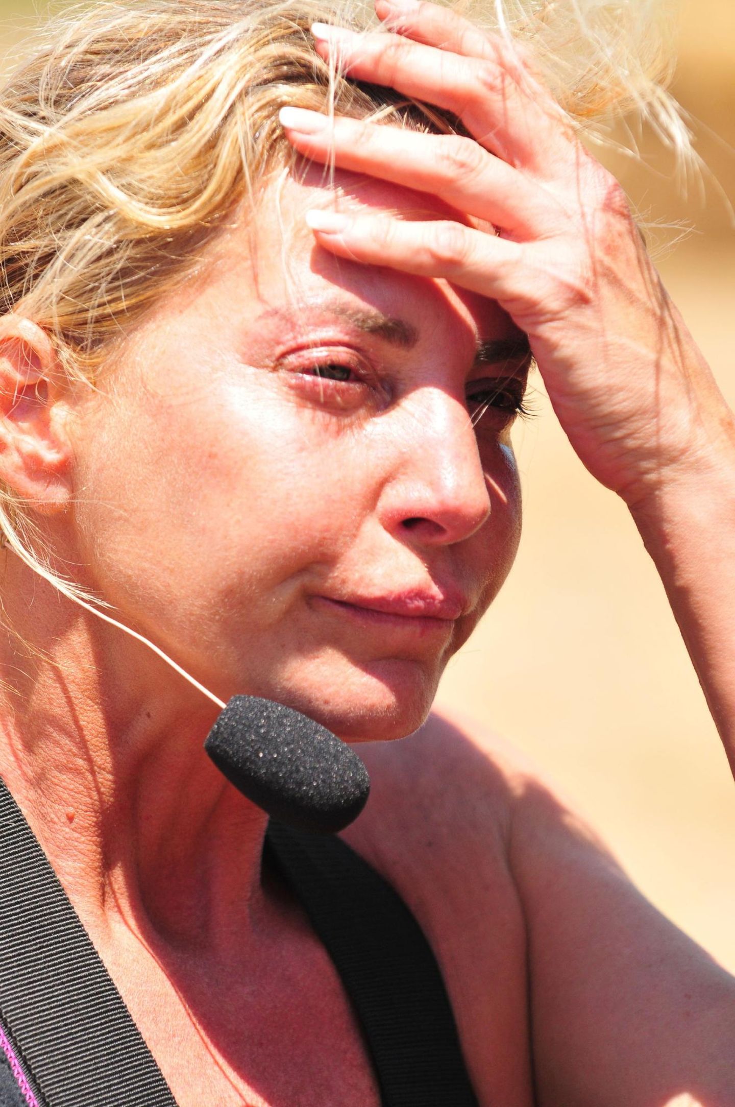 Giulia Siegel ist völlig aufgelöst nach der Herausforderung in luftiger Höhe