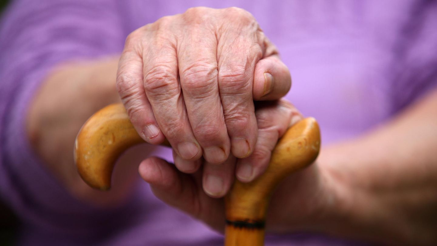 Brandenburg: Fünf Monate lang musste eine 84-Jährige sich quälen (Symbolbild)