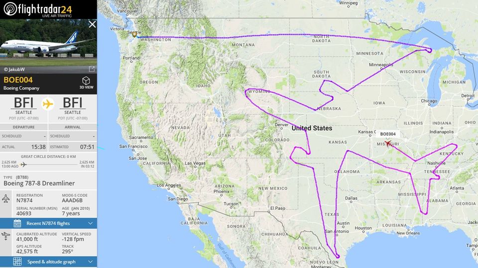 Mehr als ein PR-Gag: Das Abbild der Route nach 13 Stunden Flugzeit auf flightradar24.com: Die Reise der Boeing 787 begann in Seattle im Nordwesten der USA. Das Abbild der Route nach 13 Stunden Flugzeit auf flightradar24.com: Die Reise der Boeing 787 begann in Seattle im Nordwesten der USA.