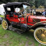 Der Stanley Typ K von 1908 ist ein Dampfauto mit zwei doppelwirkenden Zylindern.