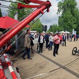 Dieses Chater Lea Cyclecar von 1913 gönnt sich eine Pause am Haken.