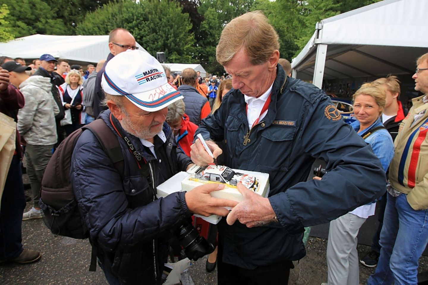 Walter Röhrl ist auch viele Jahre nach seinen Erfolgen noch ein echter Publikumsmagnet.