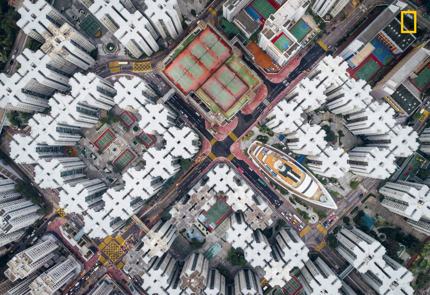 Mit einer Drohne fotografierte Andy Yeung die Wohnsilos auf der Halbinsel Kowloon in Hongkong.