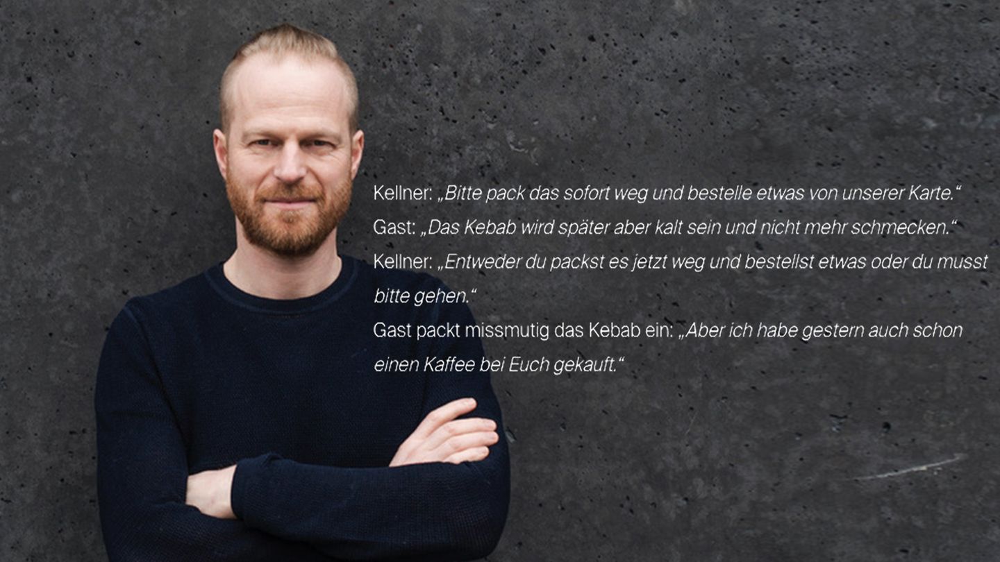 Gastronom Ansgar Oberholz hatte keine Lust mehr darauf, dass Gäste in seinem Café mitgebrachtes Essen konsumierten, er zog Konsequenzen.