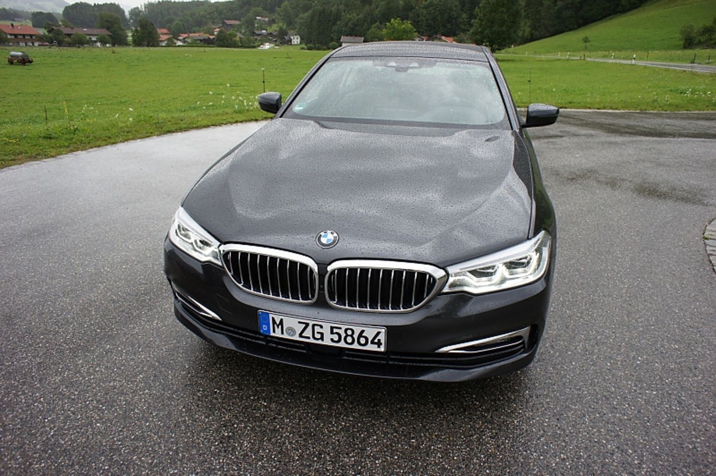 Der BMW 530d hat neue Assistenzsysteme an Bord