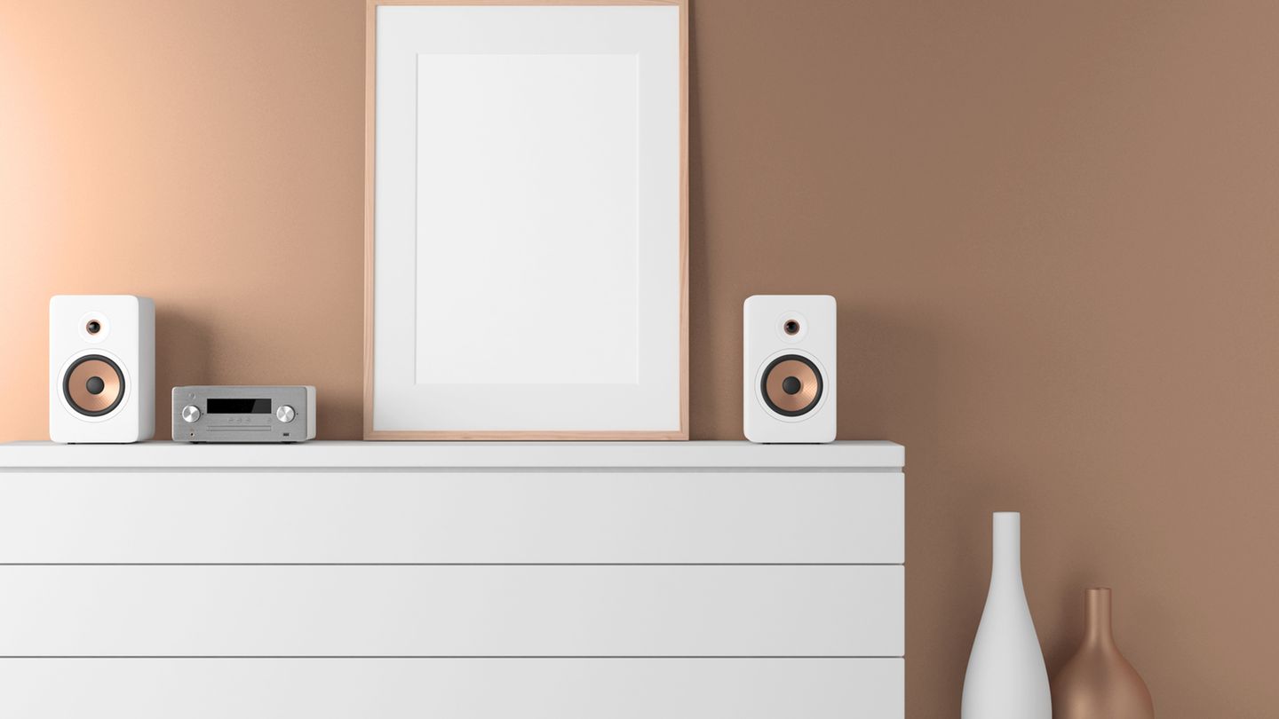 Besonders ärgerlich, wenn hochwertige Dinge verschwinden. Bei Fabio Haebel stand im Badezimmer eine teure Designer-Lautsprecherbox, auch die wurde Opfer eines Diebstahls.