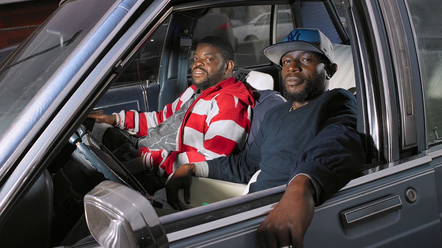 Jeremiah Perry (r.) und James Watson aus Ferguson, Missouri, sind Republikaner: "Trump ist ein starker Mann, so einen brauchen wir"